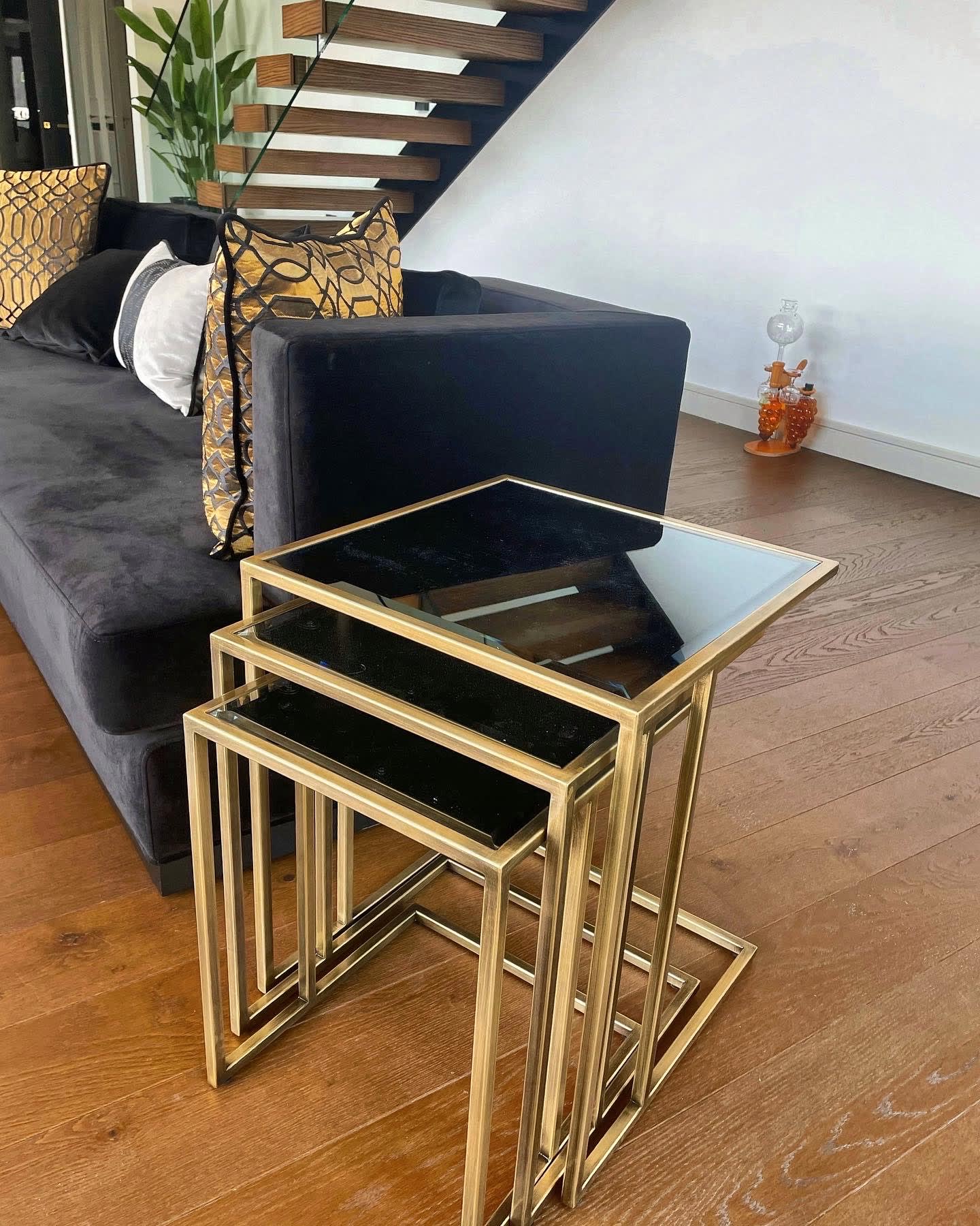 Kare Zigon Sehpa Takımı  3